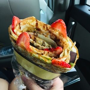 Meet your Posher, Evelyn